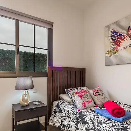 וילה With Private Pool, Near And Golf Caleta De Fuste- Charlotte קוסטה דה אנטיגואה
