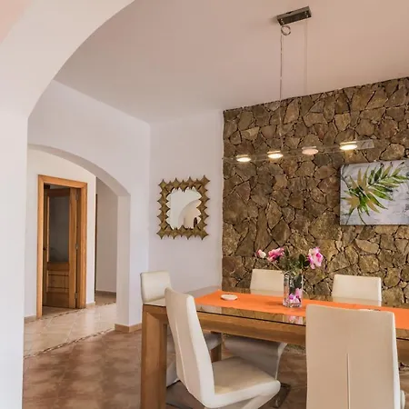 וילה With Private Pool, Near And Golf Caleta De Fuste- Charlotte