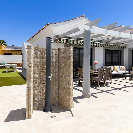 With Private Pool, Near And Golf Caleta De Fuste- Charlotte