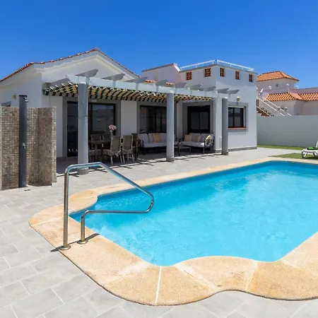 With Private Pool, Near And Golf Caleta De Fuste- Charlotte Villa
