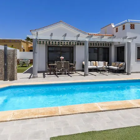 With Private Pool, Near And Golf Caleta De Fuste- Charlotte Villa *