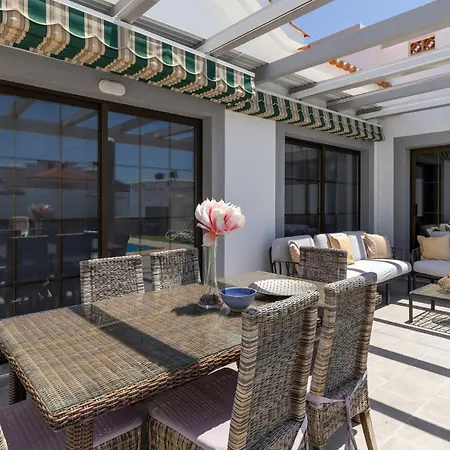 With Private Pool, Near And Golf Caleta De Fuste- Charlotte Villa *