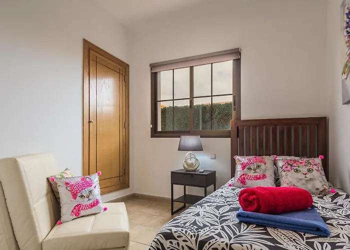 Vila With Private Pool, Near And Golf Caleta De Fuste- Charlotte *