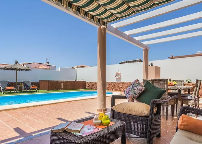 With Private Pool, Near And Golf Caleta De Fuste- Charlotte Vila