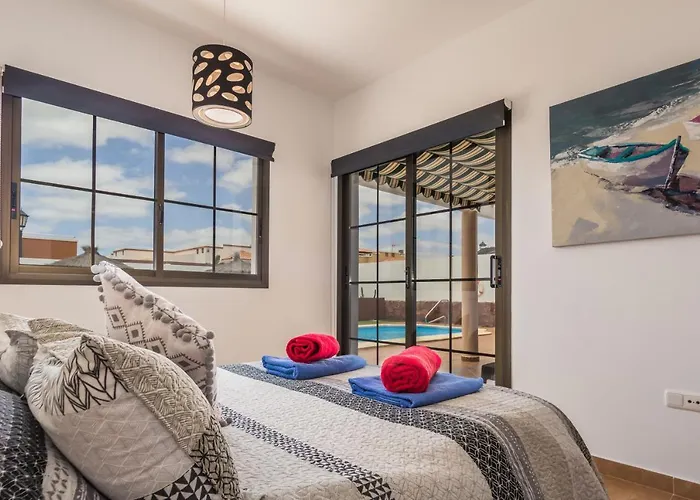 Vila With Private Pool, Near And Golf Caleta De Fuste- Charlotte *