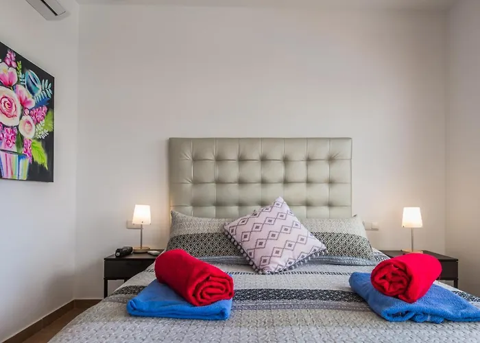 With Private Pool, Near And Golf Caleta De Fuste- Charlotte